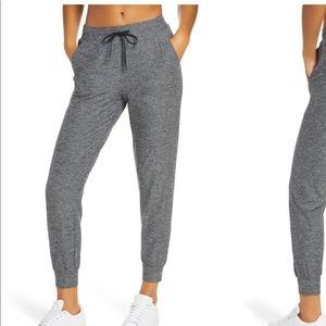 Zella Live In Joggers - Like New!
